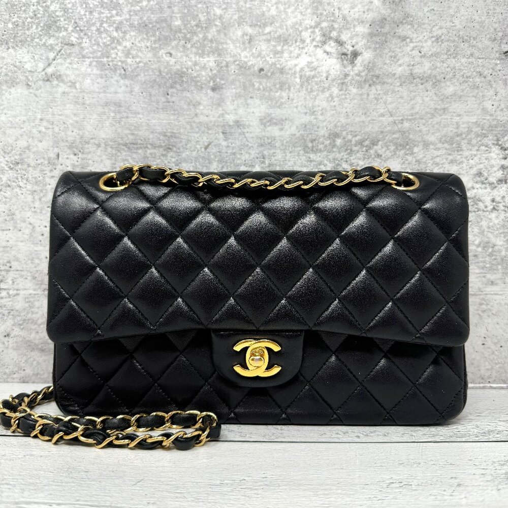 Chanel Black Lambskin Medium Classic Double Flap Shoulder Bag